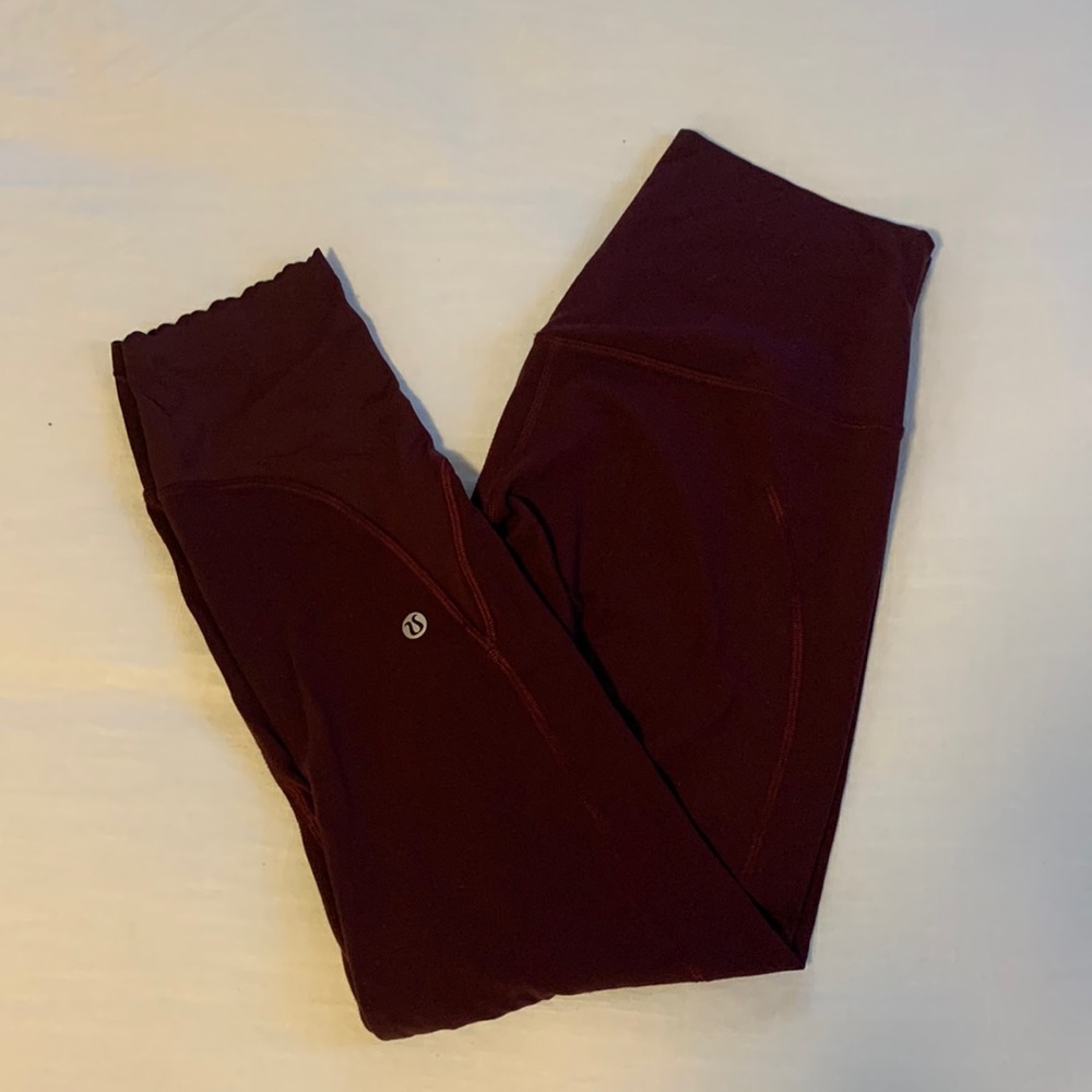 Lululemon Align Scallop Edge Crops